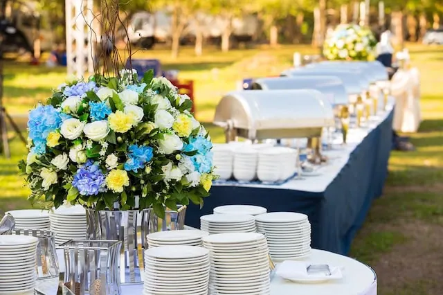 budget wedding brunch reception catering buffet 640