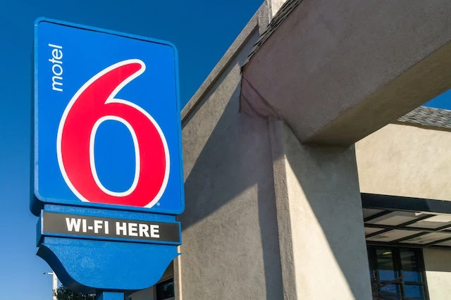 senior discount hotel motel 6 640